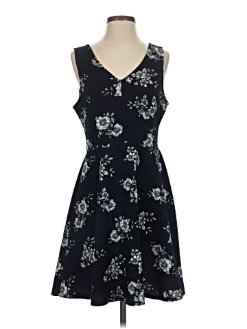 Unbranded Casual Dress (view 1)