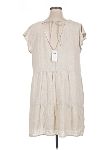 Abercrombie & Fitch Casual Dress (view 2)
