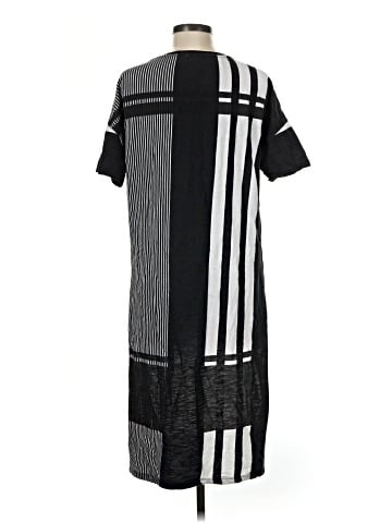 Trafaluc by Zara Short Sleeve T-Shirt (view 2)