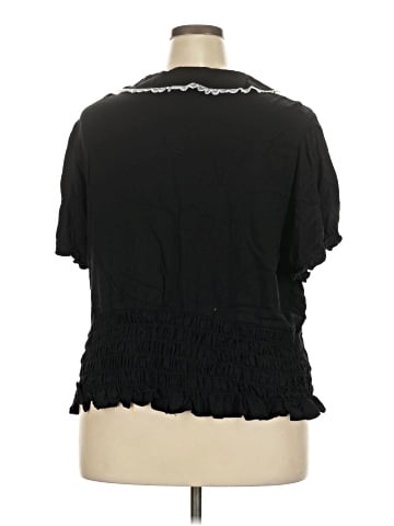 Thorn & Fable Short Sleeve Blouse (view 2)