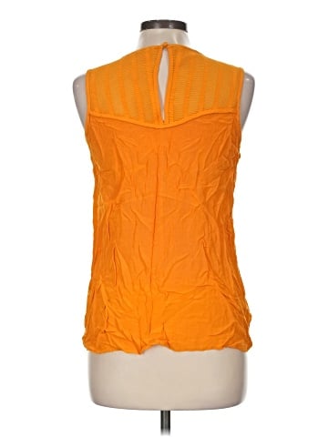 41Hawthorn Sleeveless Blouse (view 2)
