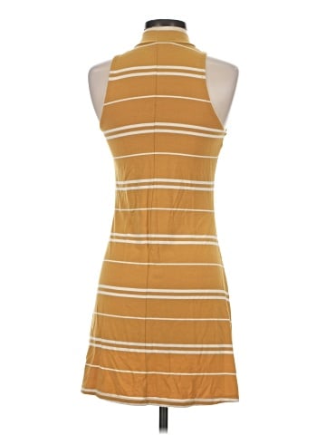 Aeropostale Casual Dress (view 2)