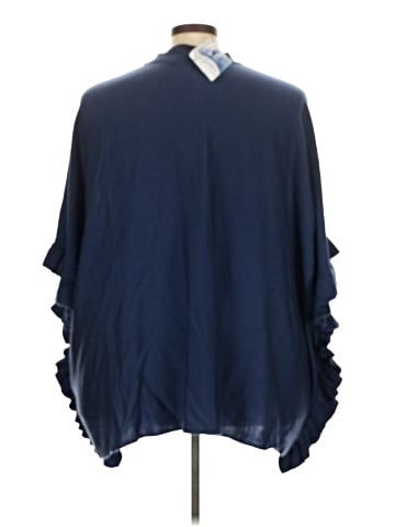 Creation L Poncho (view 2)