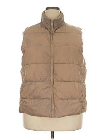 Gap Vest (view 1)