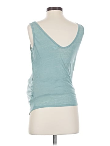Old Navy - Maternity Sleeveless T-Shirt (view 2)