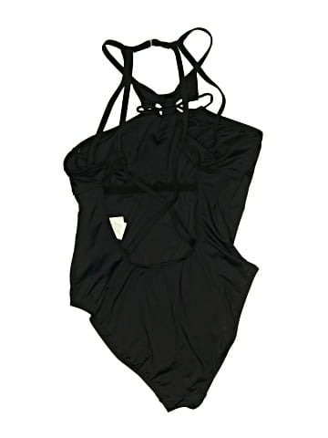 La Blanca One Piece Swimsuit (view 2)