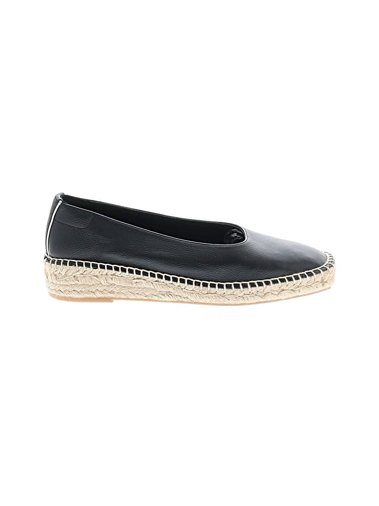 Pre-owned Everlane Flats In Black