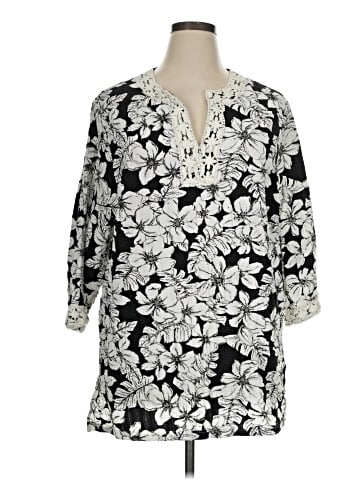 Cathy Daniels Long Sleeve Henley (view 1)