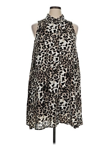 Adrianna Papell Casual Dress (view 1)