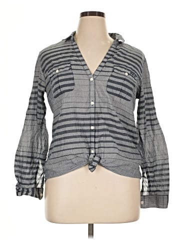 Columbia 3/4 Sleeve Button-Down Shirt (view 1)