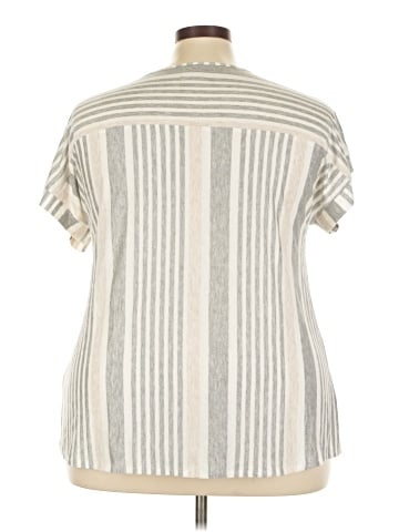 Naif Short Sleeve T-Shirt (view 2)