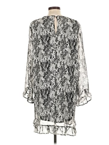 Mud Pie Casual Dress (view 2)