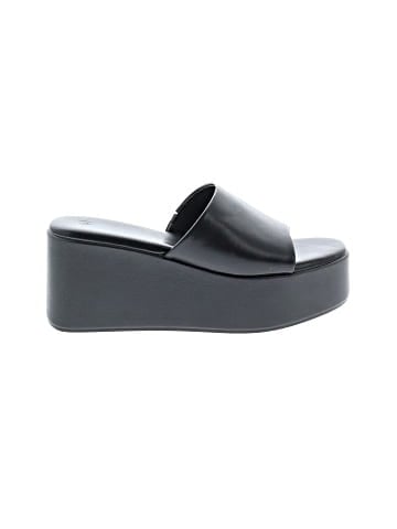 Unbranded Wedges (view 1)
