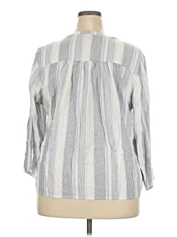 Splendid 3/4 Sleeve Button-Down Shirt (view 2)