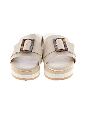 Pierre Dumas Wedges (view 2)