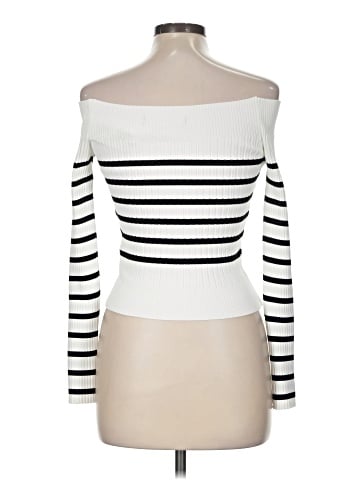 Urban Outfitters Pullover Sweater (view 2)