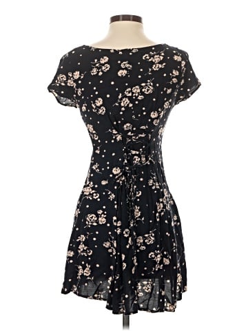 Mudd Casual Dress (view 2)