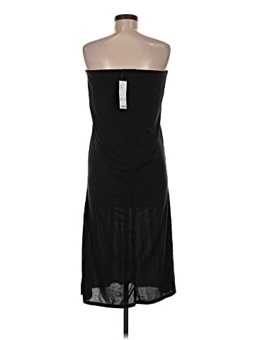 Urban Outfitters Casual Dress (view 2)
