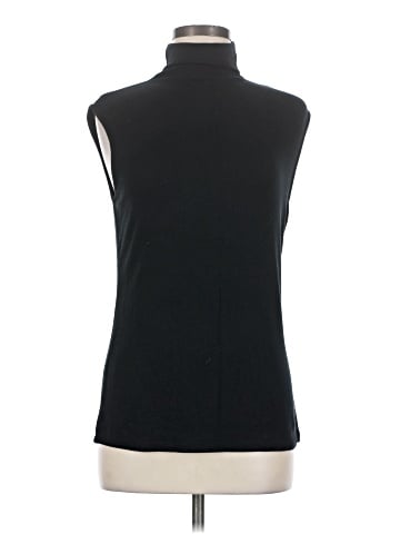 Babaton Sleeveless T-Shirt (view 1)