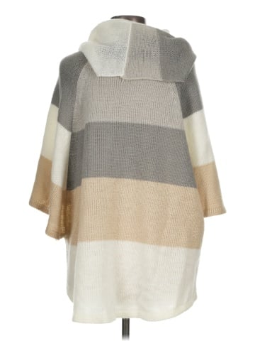 Hem & Thread Poncho (view 2)