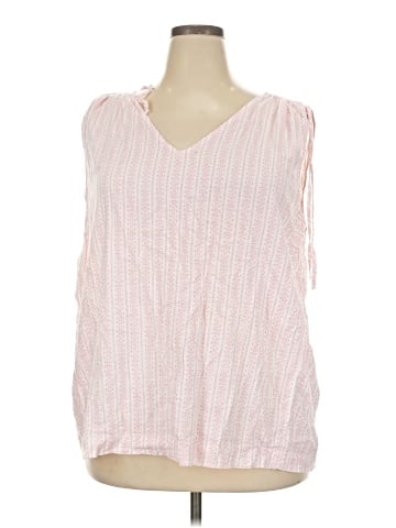 Old Navy Sleeveless Blouse (view 1)