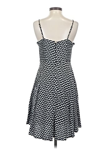 Old Navy Casual Dress (view 2)
