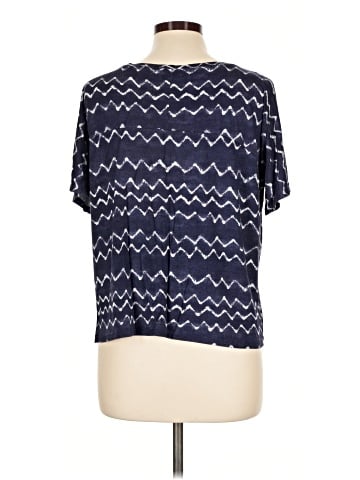 Old Navy Short Sleeve T-Shirt (view 2)