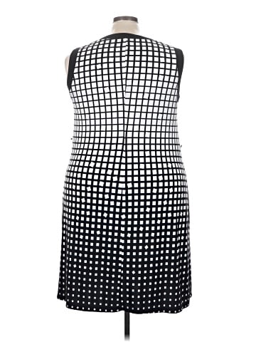 Avenue Casual Dress (view 2)
