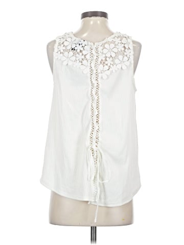 Daytrip Sleeveless Blouse (view 2)