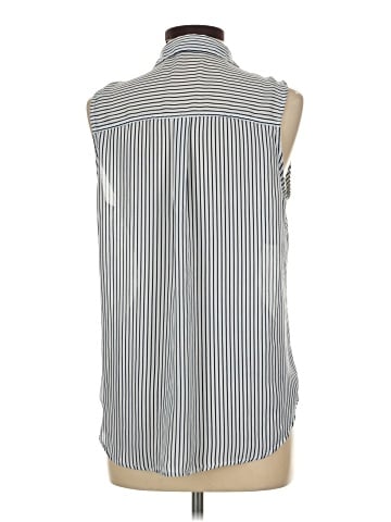 Forever 21 Sleeveless T-Shirt (view 2)