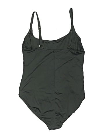 La Blanca One Piece Swimsuit (view 2)