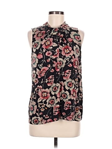 Vanessa Virginia Sleeveless T-Shirt (view 1)