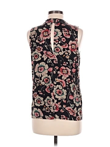 Vanessa Virginia Sleeveless T-Shirt (view 2)