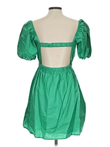 Le Lis Cocktail Dress (view 2)
