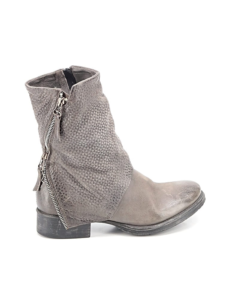 Pre-owned Miz Mooz Boots In Gray
