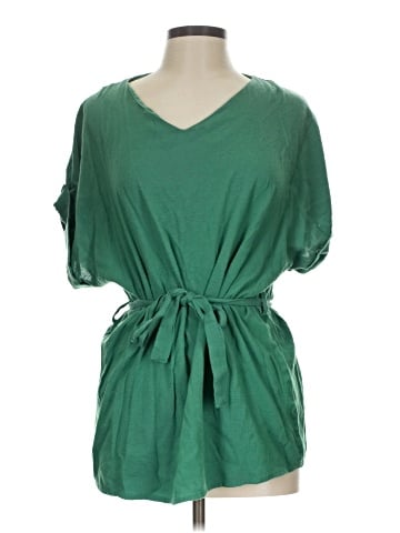Amaryllis Short Sleeve Blouse (view 1)