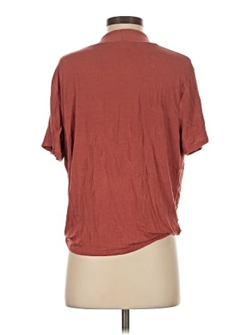 Chelsea28 Short Sleeve T-Shirt (view 2)