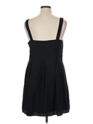 Ann Taylor LOFT Cocktail Dress (view 2)