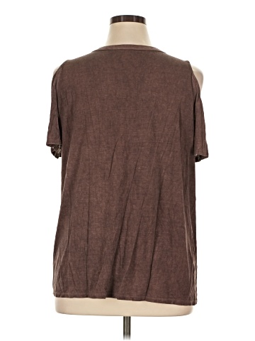 BKE Short Sleeve Top (view 2)