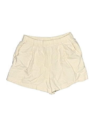 Uniqlo Shorts (view 1)