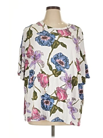 Nicole by Nicole Miller Short Sleeve T-Shirt (view 1)
