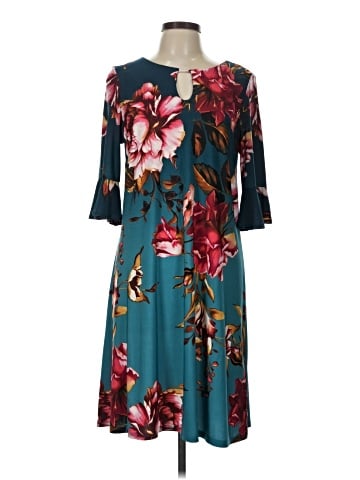 Roz & Ali Casual Dress (view 1)