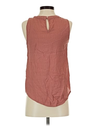 E&M Collection Sleeveless Blouse (view 2)