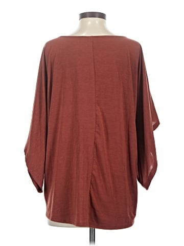 Glam 3/4 Sleeve Top (view 2)