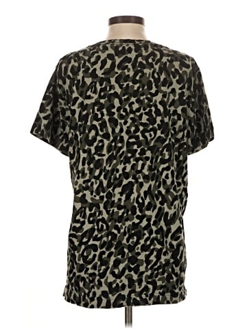 Victoria's Secret Pink Short Sleeve T-Shirt (view 2)