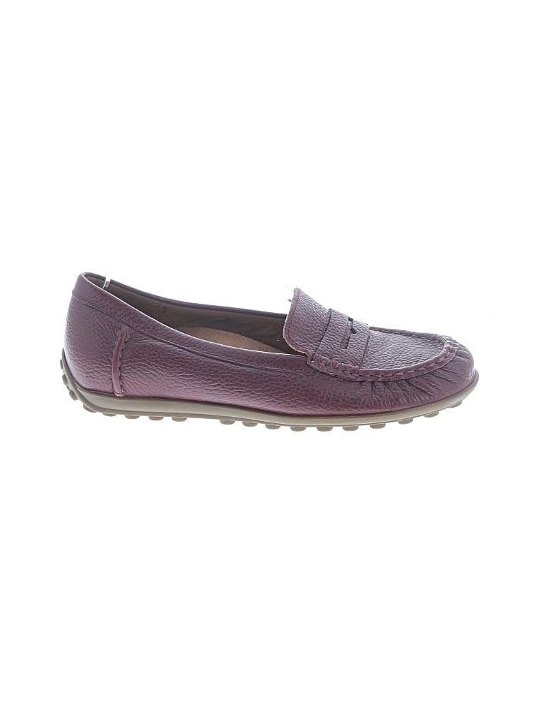 Pre-owned Vionic Flats In Burgundy