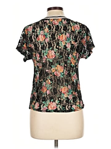 Lily White Short Sleeve T-Shirt (view 2)