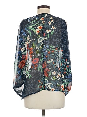 Hot & Delicious 3/4 Sleeve Blouse (view 2)