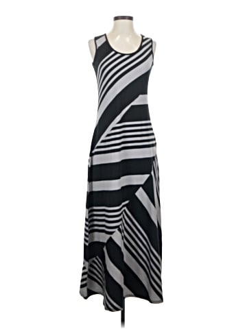 Lisa Rinna Casual Dress (view 1)