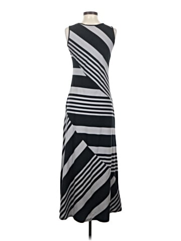 Lisa Rinna Casual Dress (view 2)